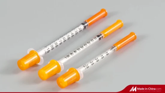 고정형 초미세 바늘 U가 포함된 멸균 일회용 의료용 인슐린 주사기